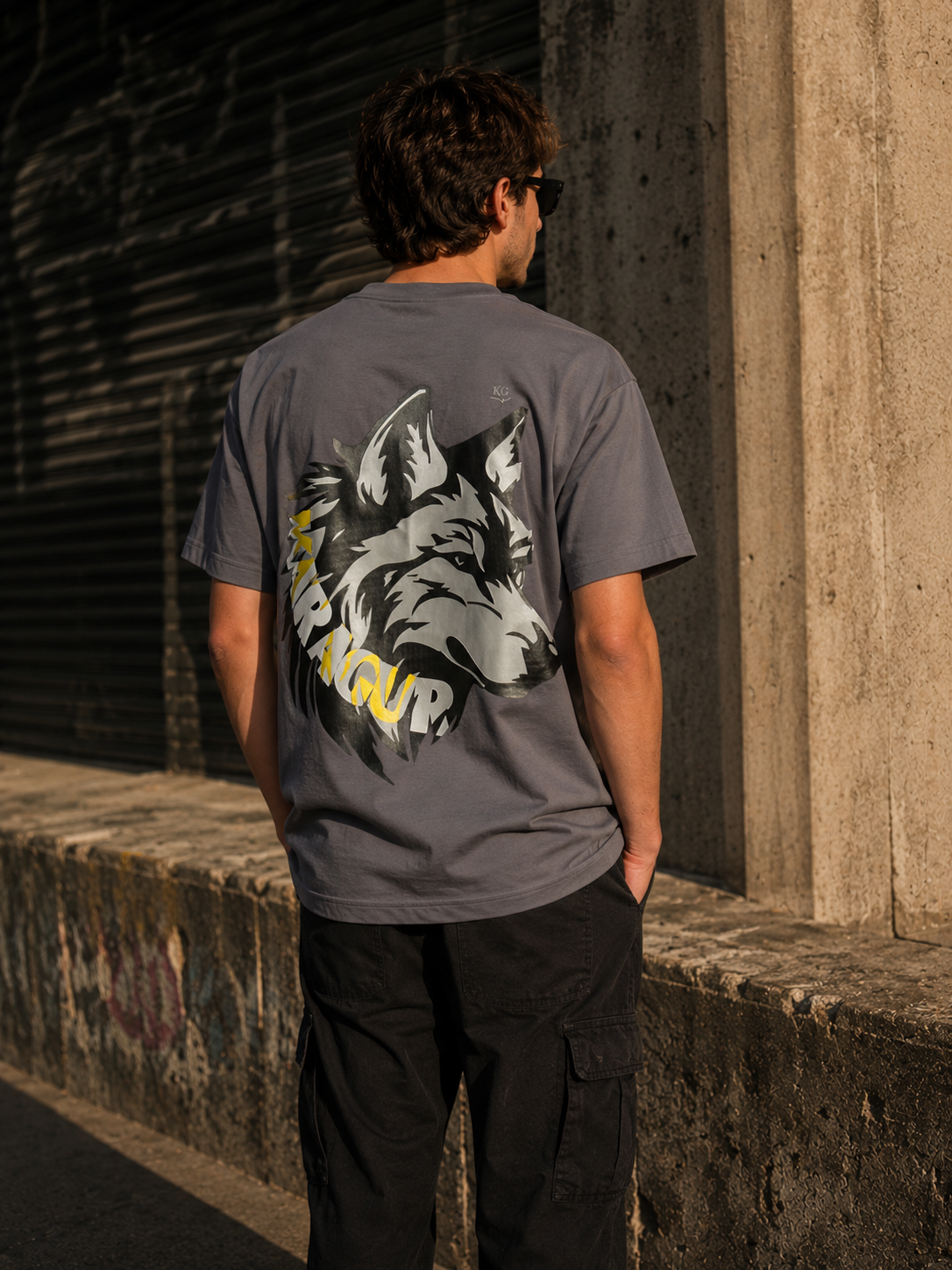 KARAGUR WOLF T-SHIRT