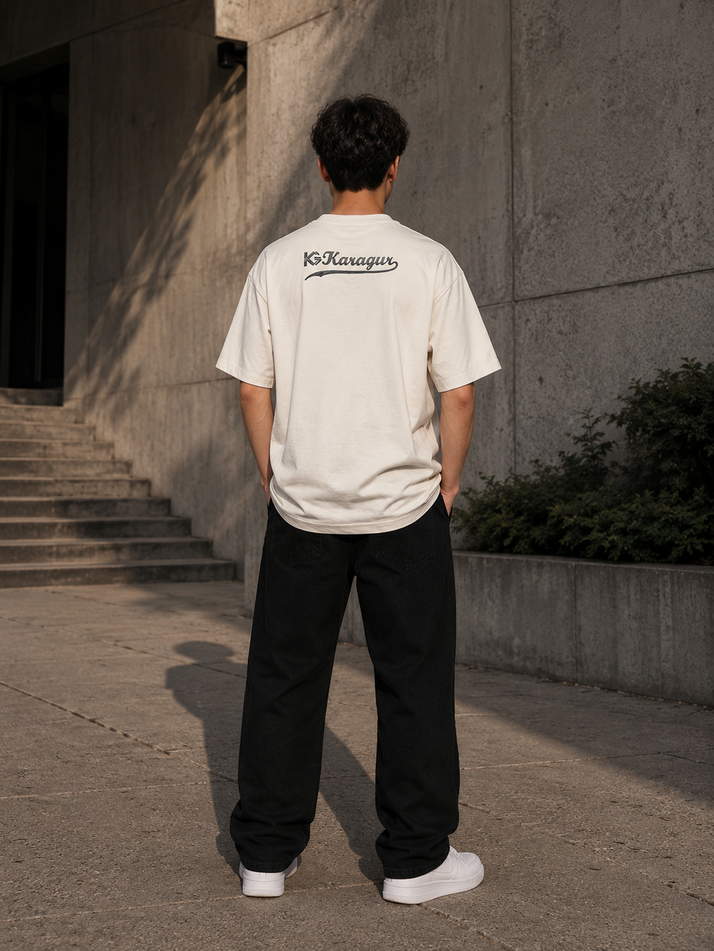 KARAGUR RHINESTONE T-SHIRT  K RUBBER