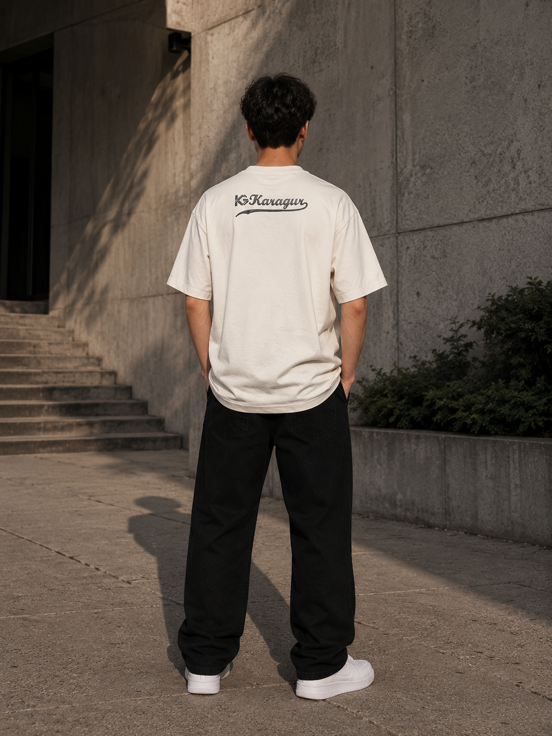 KARAGUR RHINESTONE T-SHIRT  K RUBBER